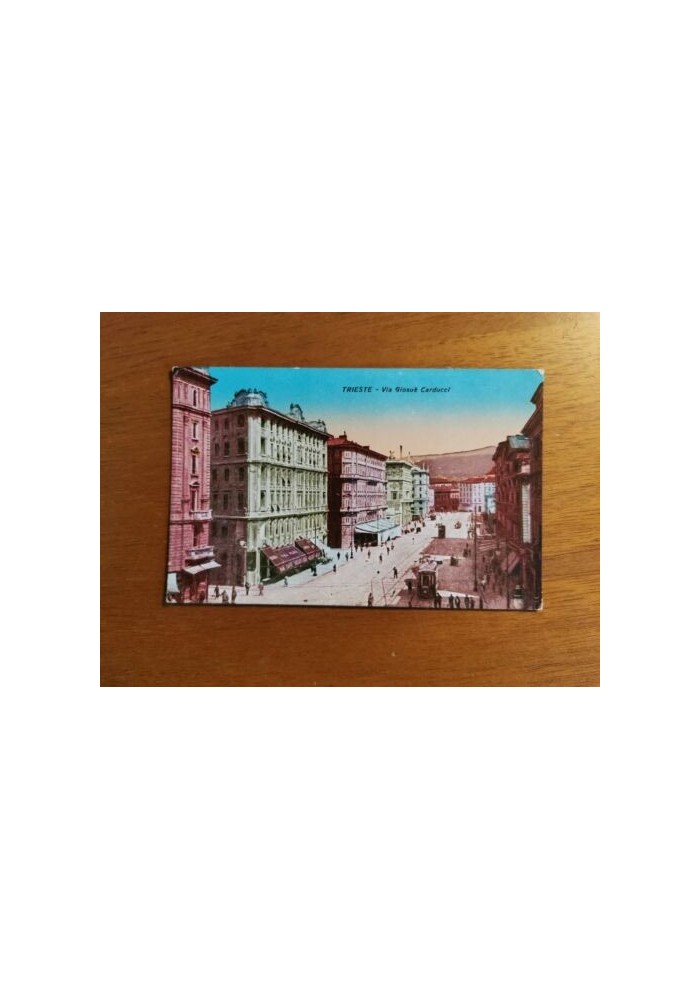 TRIESTE via Giosuè Carducci Cartolina Non Viaggiata Animata formato piccolo