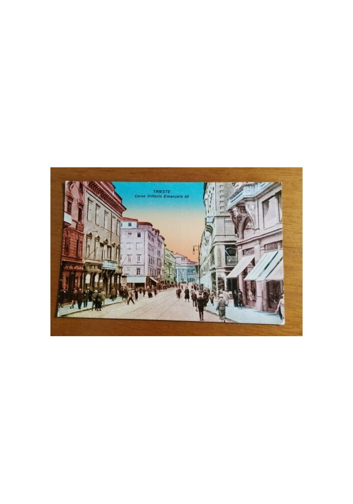 TRIESTE Corso Vittorio Emanuele III Cartolina Non Viaggiata Animata colorata