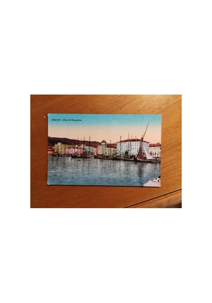 TRIESTE Riva III novembre Cartolina Non Viaggiata colorata formato piccolocart.1